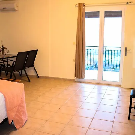 Apart-hotel Orizontas & Svoronata
