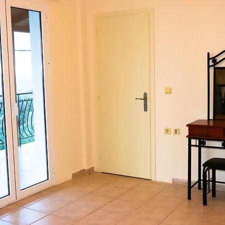 Orizontas & Apart-hotel Svoronata